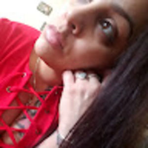 Meet your Posher, Janycela